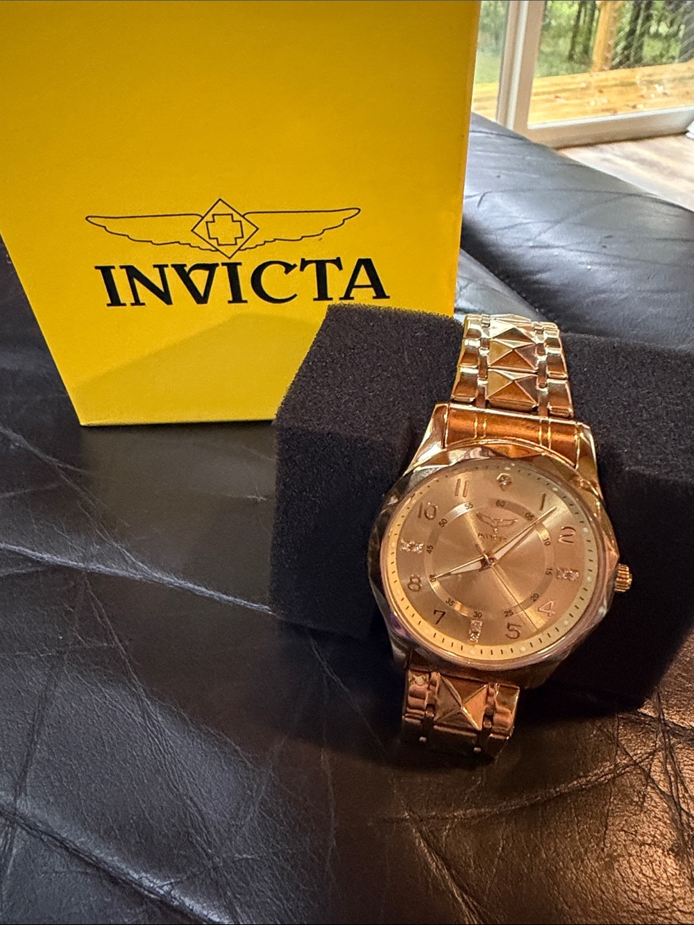 Invicta Specialty I, 8.5” Wrist, Men’s - 41mm, Gold